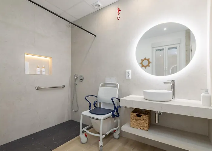 Apartup Ca La Leni I شقة *